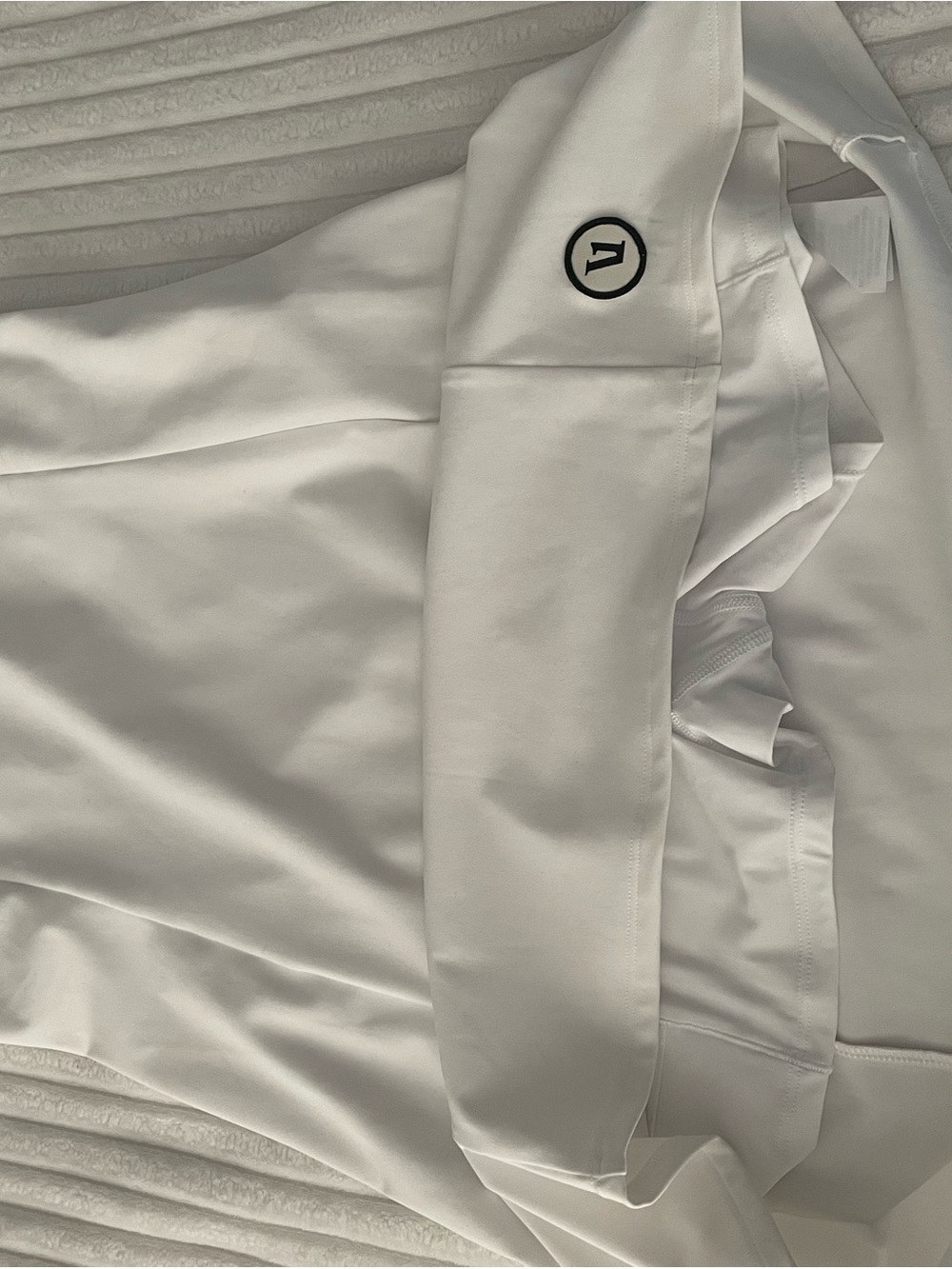 Vuori White Athletic Tank with Built-In Shelf - Picture 2 of 3